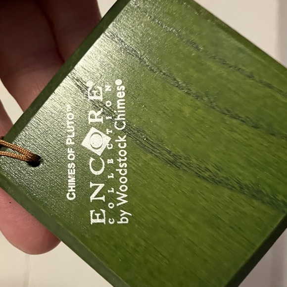 New.  Beautiful copper n wood chimes by Woodstock Chimes   Nice n strong to bear - Picture 5 of 11